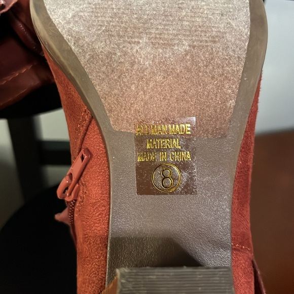 City Classified rust colored ankle boots, size 8. - Picture 8 of 13